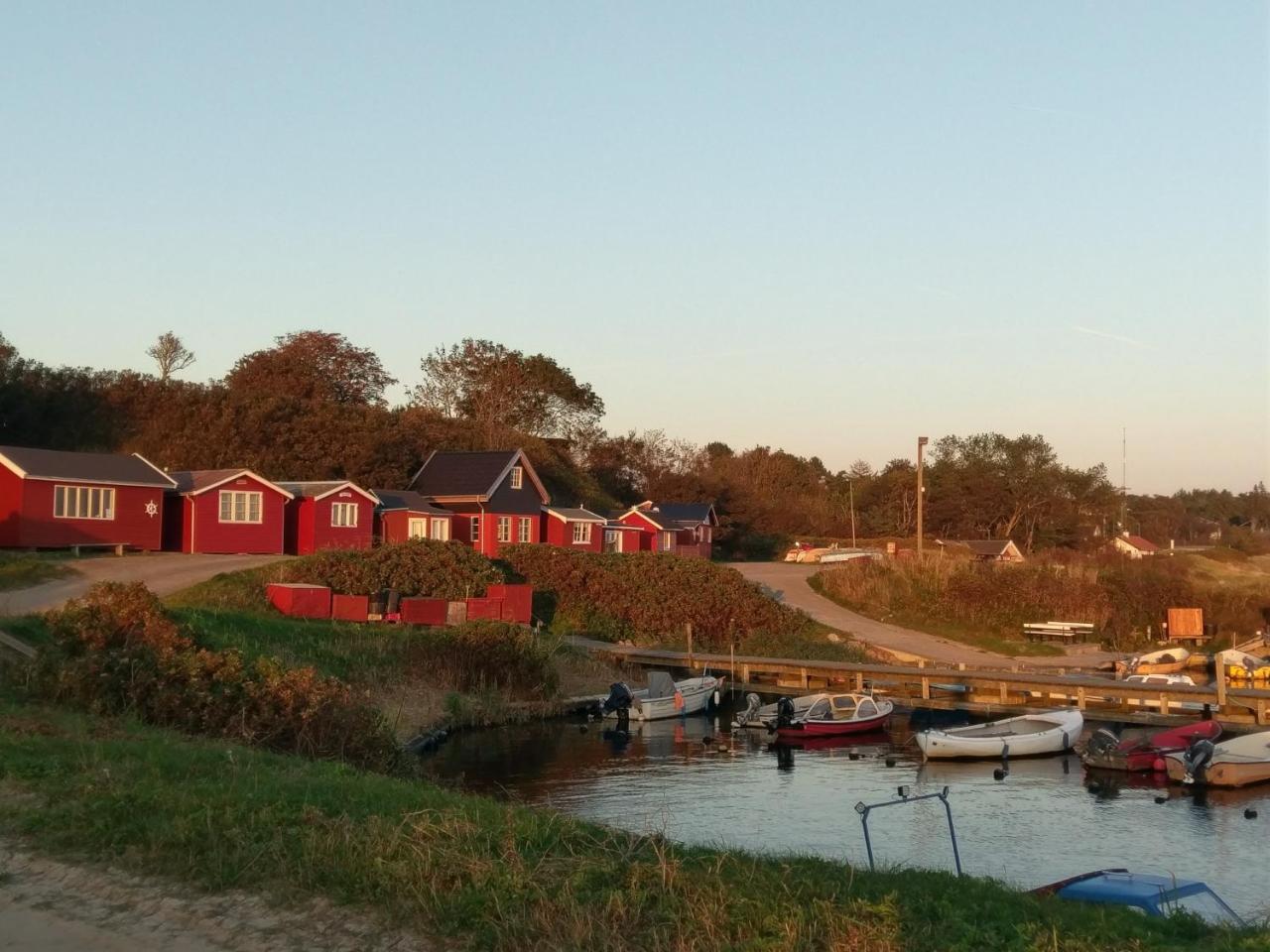 Kanns Hotel Åkirkeby Kültér fotó
